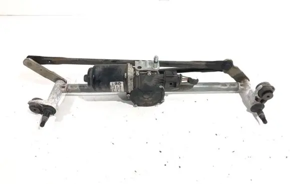 Front wiper linkage and motor