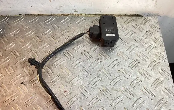 Lexus RX 450H Air quality sensor 0136500010