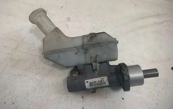 Nissan Tiida C11 Master brake cylinder 26612301364