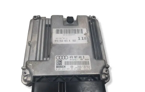 Audi A6 S6 C6 4F Engine control unit/module 4F0907401B