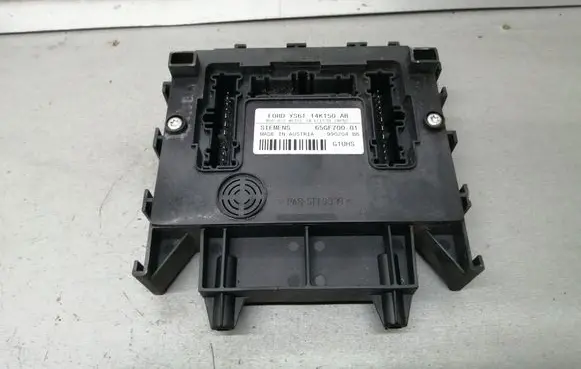 Ford Fiesta Comfort/convenience module YS6T14K150AB