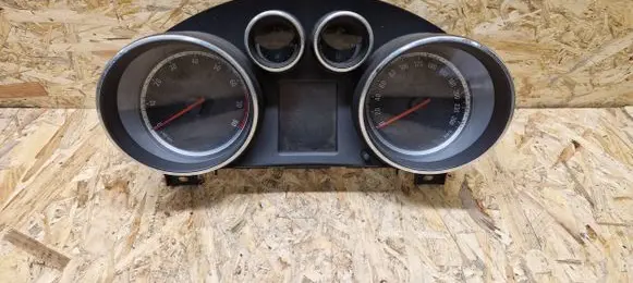 Opel Insignia A Speedometer (instrument cluster) 12844144