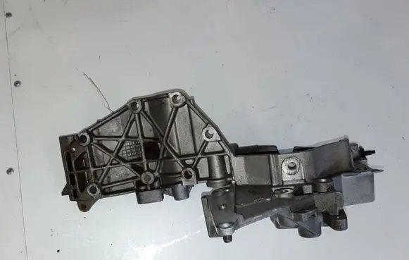 Renault Laguna I Generator/alternator bracket 7700106707