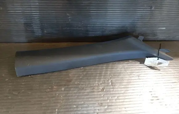 BMW 4 F32 F33 (A) pillar trim 7328740