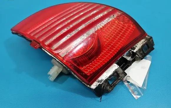 Peugeot 2008 I Rear bumper light 9820759880 IMPRK1597319