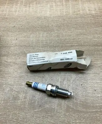 Ford Ka Spark plug 1542499 9S5112405AA
