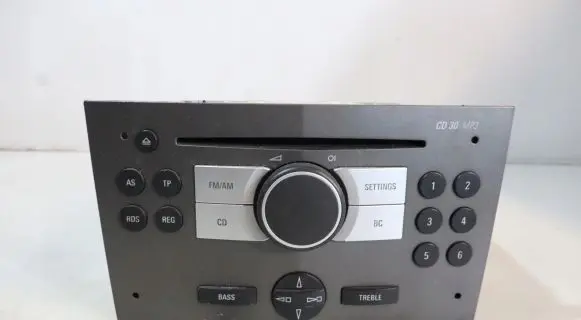 Opel Zafira B Radio/GPS head unit trim 