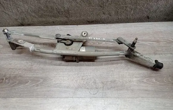 Volvo XC70 Front wiper linkage and motor 404606 8624239 9171901