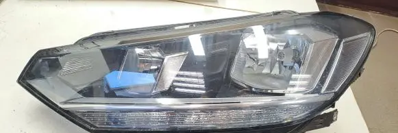 Volkswagen Touran III Headlight/headlamp 5TB941005A