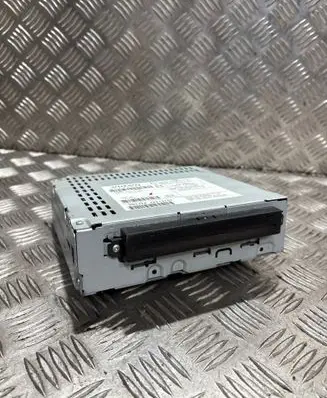 Volvo V50 CD/DVD changer 307325861 46219106