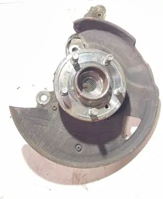 Land Rover Discovery 3 - LR3 Front wheel hub