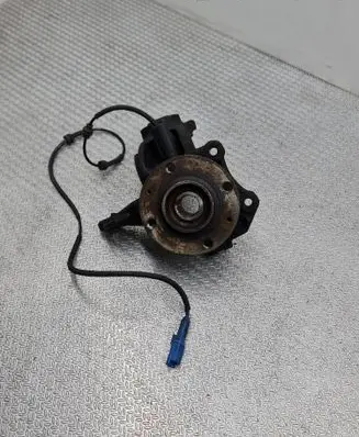 Peugeot 207 Front wheel hub spindle knuckle 364790