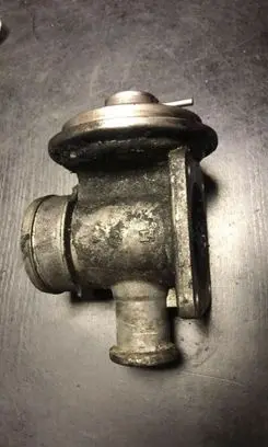 BMW 3 E46 EGR valve 7785452