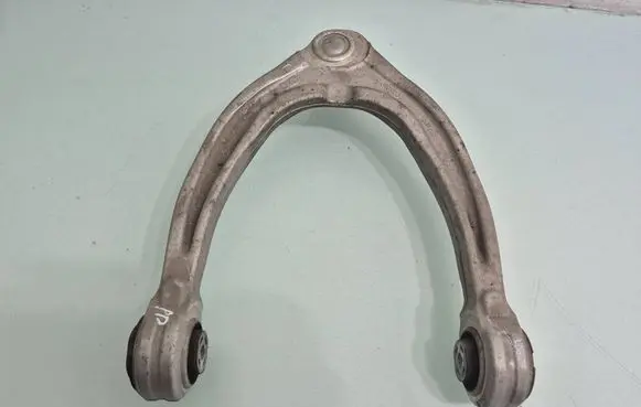 Alfa Romeo Stelvio Front upper control arm/wishbone 