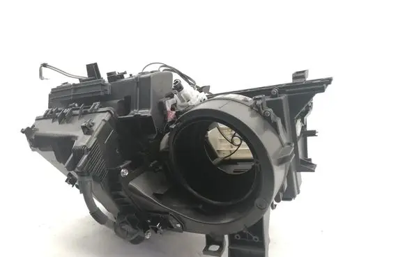 Toyota Yaris Interior heater climate box assembly 870100D281