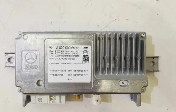 Mercedes-Benz C W205 Bluetooth control unit module A0009006516