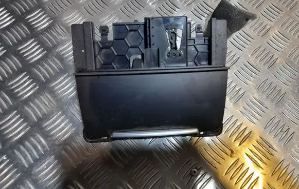 Audi A4 S4 B8 8K Car ashtray 8K0857951