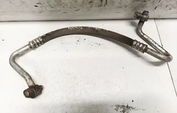Air conditioning (A/C) pipe/hose