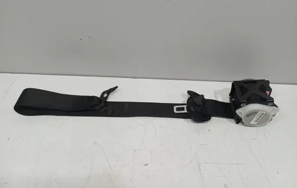 BMW X3 F25 Front seatbelt S1725843106 15B1561P1846 306961399001