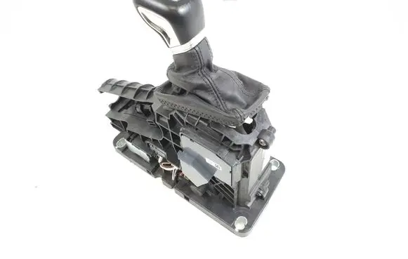 Volvo S60 Gear shifter/selector 32240584