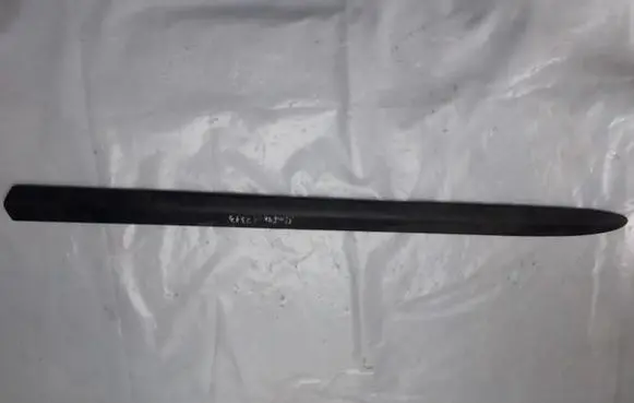 Nissan Almera N16 Front door trim (molding) 80871bm600