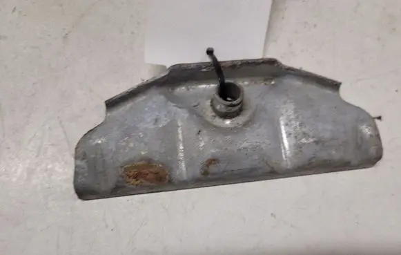 Volvo V70 Battery bracket