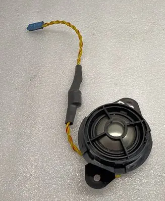 BMW 7 E65 E66 Front door high frequency speaker 6907639