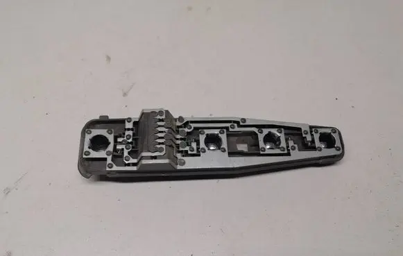 Opel Vectra B Tail light bulb cover holder 37640751