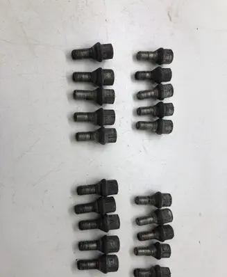 Opel Meriva B Nuts/bolts 