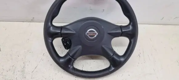 Nissan Almera Tino Steering wheel