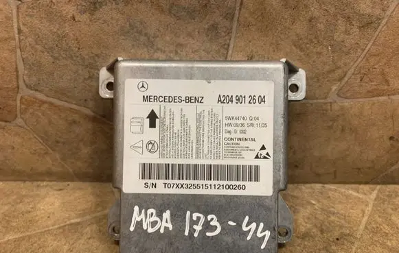 Mercedes-Benz C W204 Airbag control unit/module A2049012604