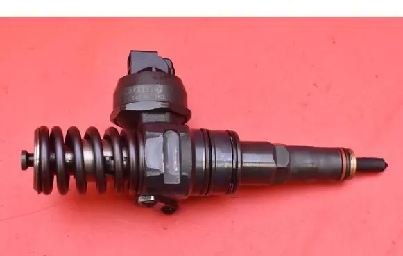 Audi A3 S3 8P Fuel injector 038130073AG