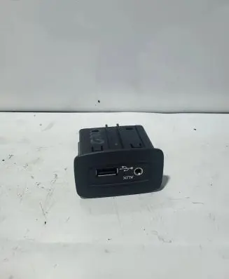 Renault Scenic II - Grand scenic II AUX in-socket connector 280230006R 212316