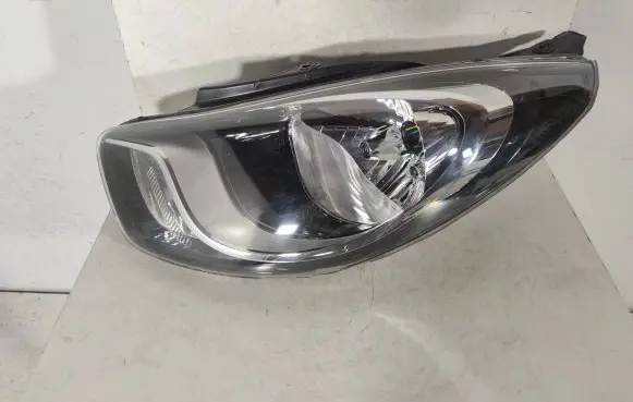 Hyundai i10 Headlight/headlamp 921010X1