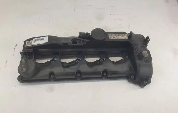 Mercedes-Benz C W205 Rocker cam cover A6510108918