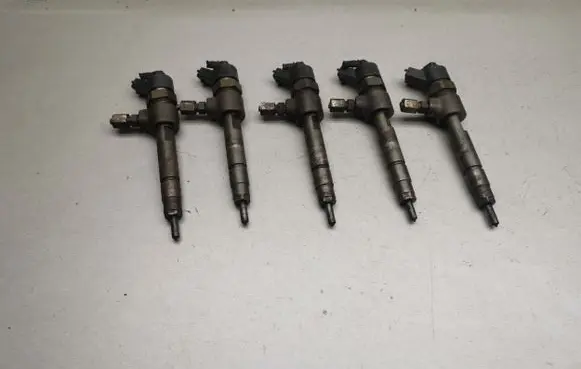 Alfa Romeo 156 Fuel injectors set 0445110002