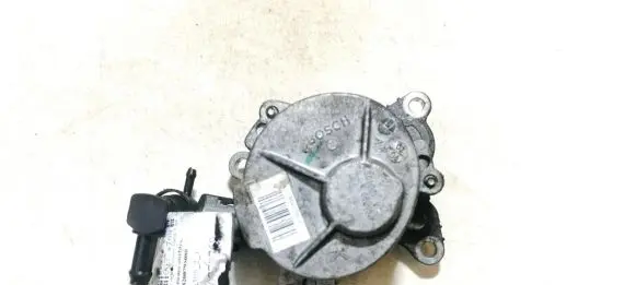 Renault Koleos I Vacuum pump 8200795080 796080a
