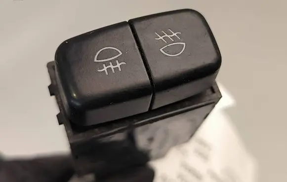 Mitsubishi Pajero Other switches/knobs/shifts 