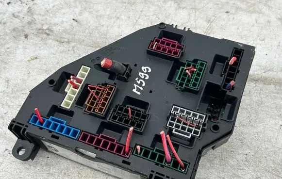 BMW 5 F10 F11 Fuse module 217033451F 9234424 01162708