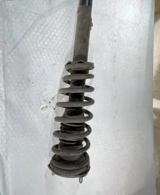 Mazda 6 Front shock absorber/damper