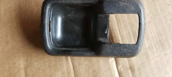 Volkswagen Golf I Front door interior handle 171837235