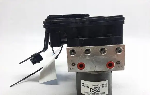 KIA Soul ABS Pump 589102K830