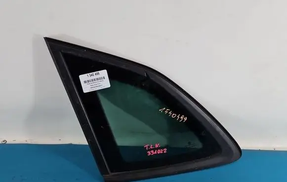Skoda Scala Rear side window IMPRK1540499
