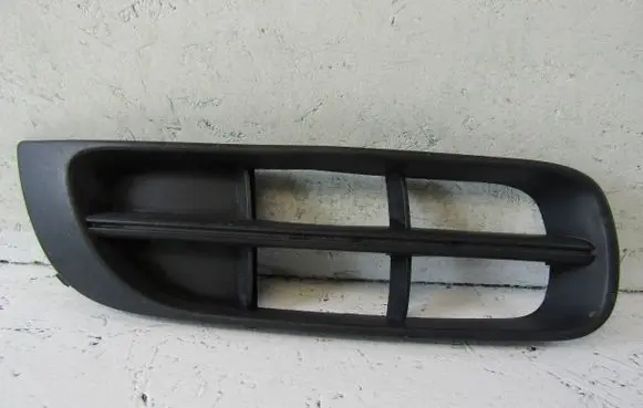 Skoda Fabia Mk2 (5J) Front bumper lower grill 5J0807368