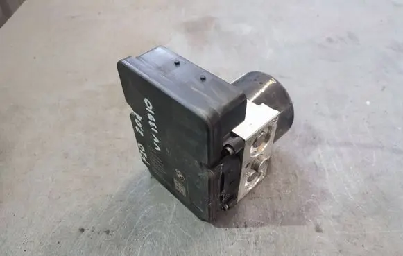 BMW 1 F20 F21 ABS Pump 6860731 28562040193 10062232071