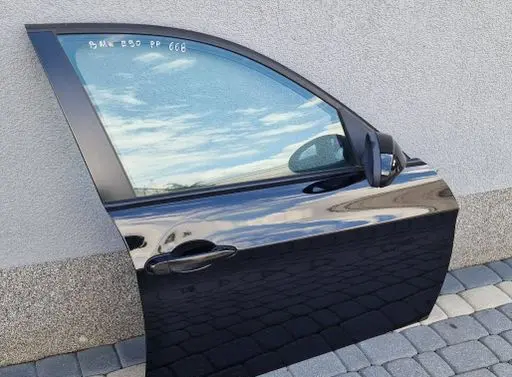 BMW 3 E90 E91 Front door 