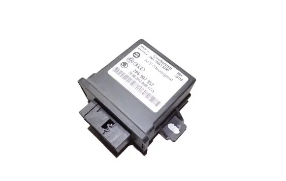 Volkswagen Touareg II Light module LCM 7P6907357