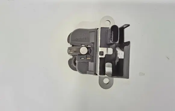 Skoda Citigo Tailgate/trunk/boot lock/catch/latch 1S0827505E 1S0827505 1S0827645