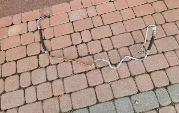 Opel Insignia A Power steering hose/pipe/line 13311244-