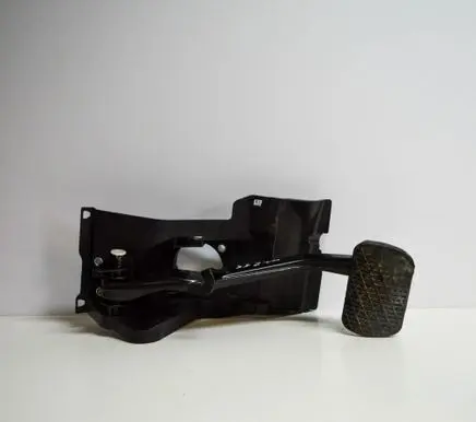 Mercedes-Benz CLC CL203 Brake pedal A2032907401